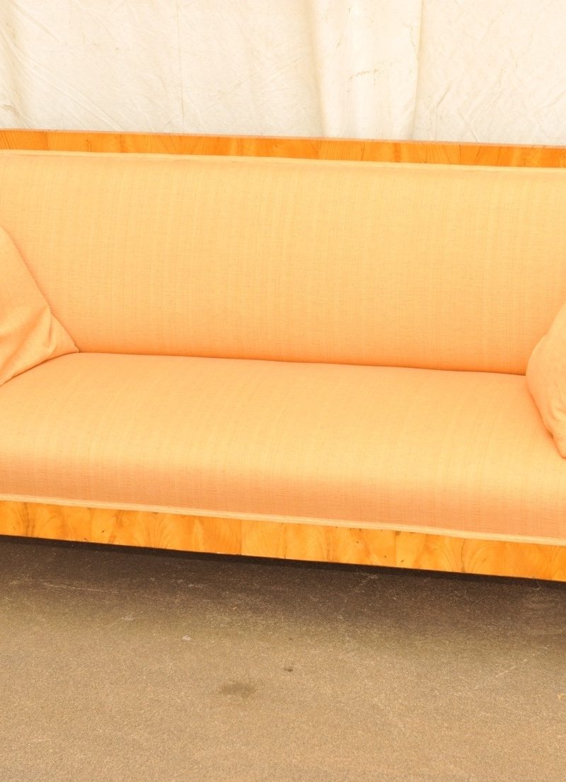 Biedermeier Sofa Esche Antik Im Hof Antikes Biedermeier Sofa Esche Antikes Sofa Esche Biedermeier Sofa Biedermeier Sofa Antik Biedermeier Sofa Esche