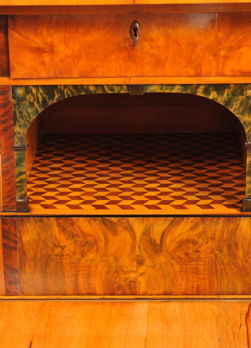 Detail Schreibschrank Biedermeier Kirschbaum